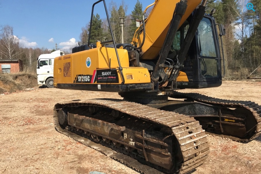 Гусеничный экскаватор Sany SY 215C