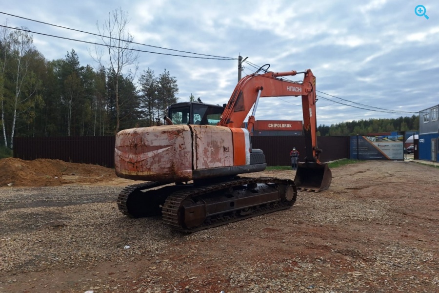 Габаритный экскаватор HITACHI ZX180 LCN-3 