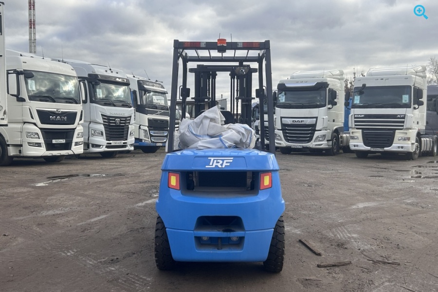 погрузчик TRF D20-3X5