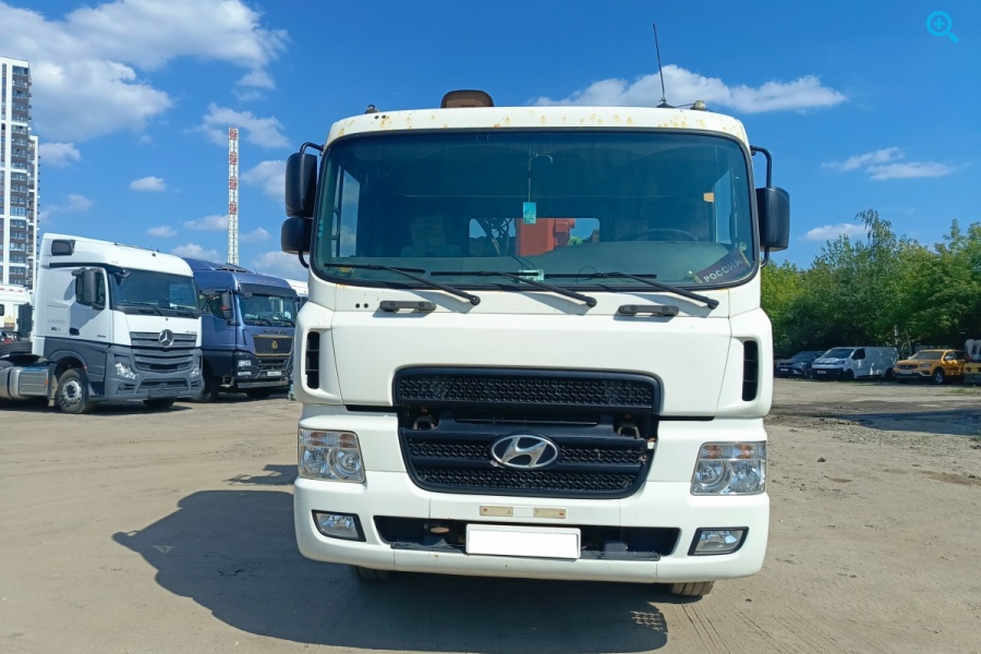 HYUNDAI GOLD