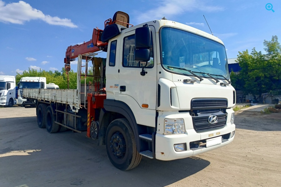 HYUNDAI GOLD