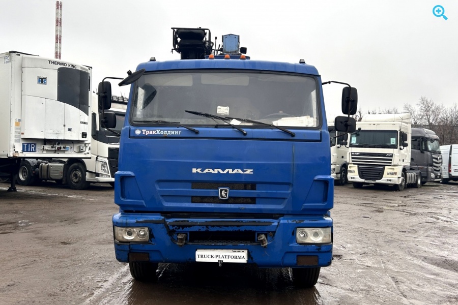 Бортовой грузовик КАМАЗ 65117 с КМУ DongYang