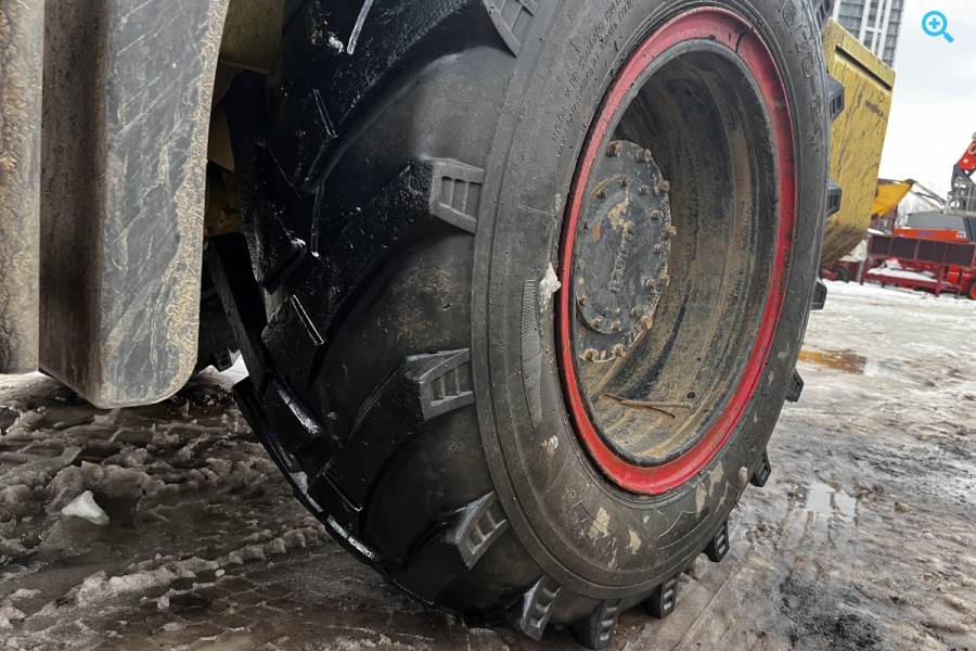 Фронтальный погрузчик, BOULDER WL33.