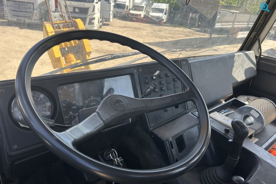 Автокран КС 5576 на шасси МАЗ 5516А5