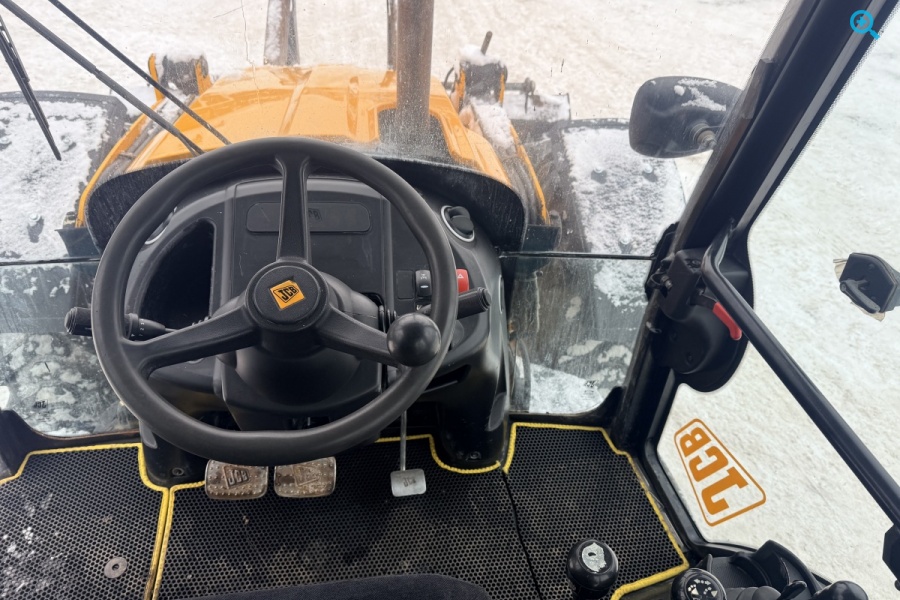 Экскаватор-погрузчик JCB 4CX 14H2WM.