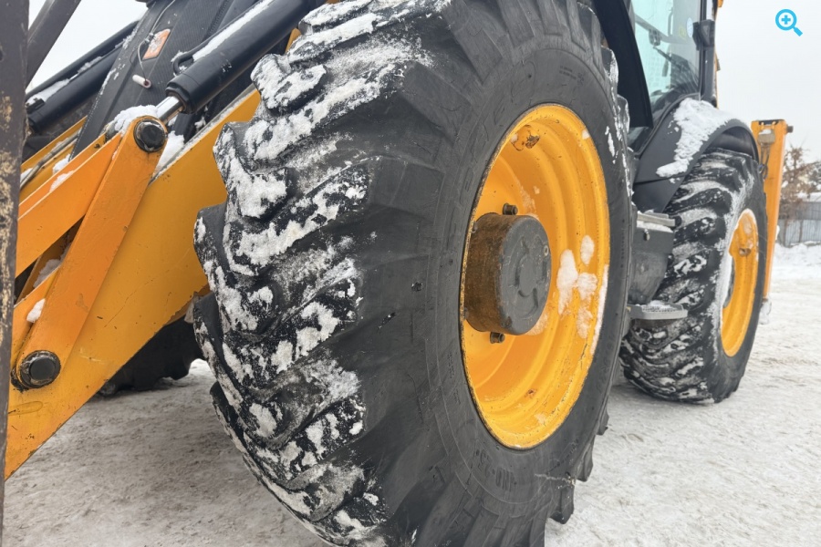 Экскаватор-погрузчик JCB 4CX 14H2WM.