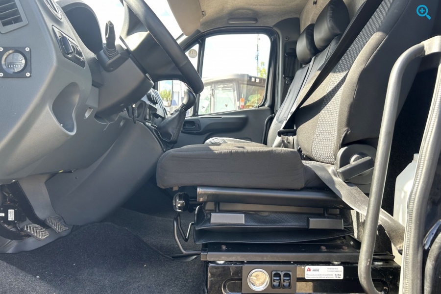 Эвакуатор Газон NEXT (3010GV). Год выпуска: 2019