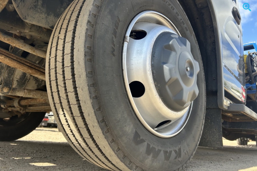 Эвакуатор Газон NEXT (3010GV). Год выпуска: 2019