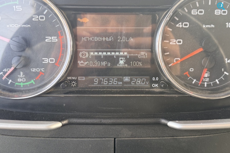 Автобетоносмеситель FAW 704783-31