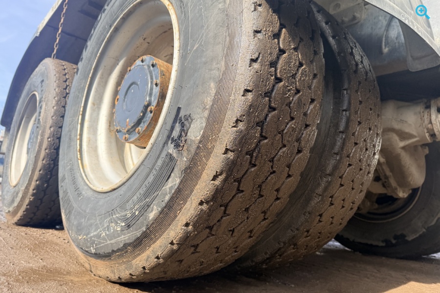 Автобетоносмеситель FAW 704783-31