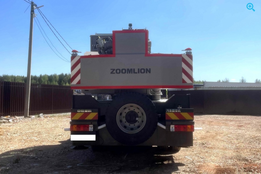 Автокран Zоomliоn ZTС300V