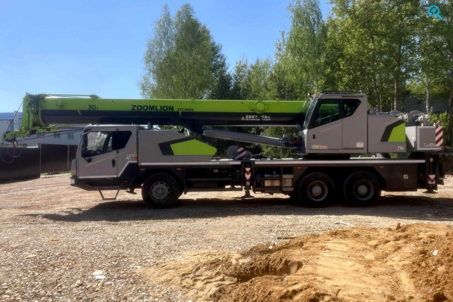 Автокран Zоomliоn ZTС300V