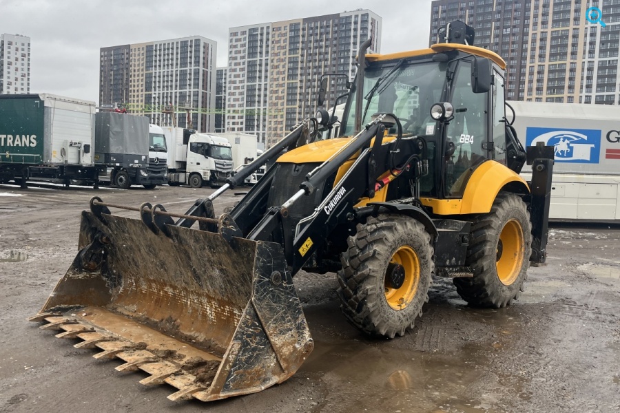 Экскаватор-погрузчик CUKUROVA 884