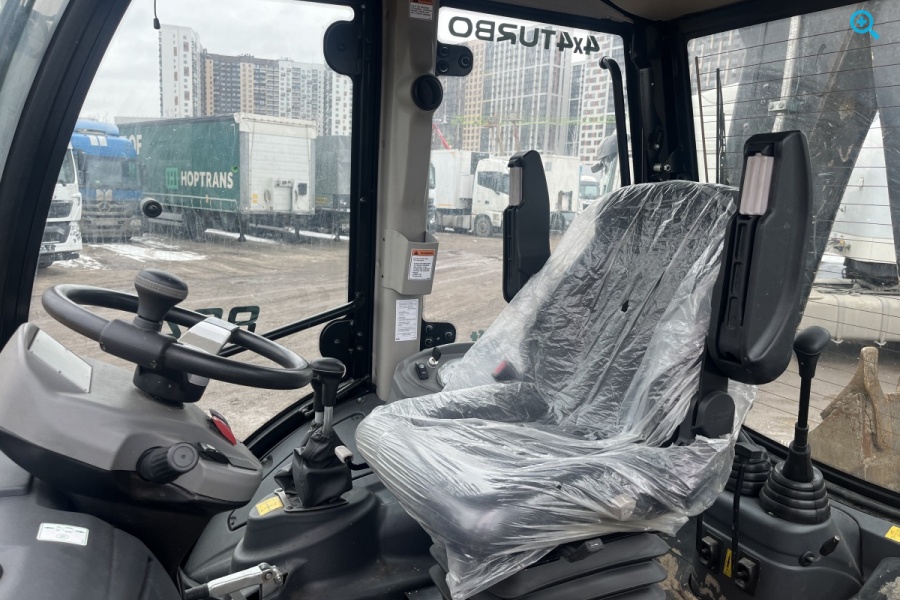 Экскаватор-погрузчик CUKUROVA 884