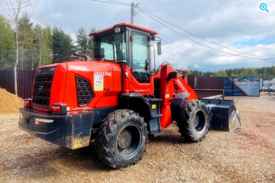 Фронтальный погрузчик REDSTAR 2500GT, 2023 г.