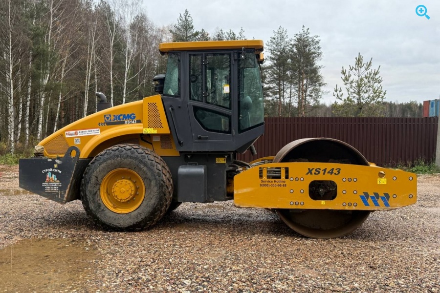 Грунтовый каток XCMG XS143