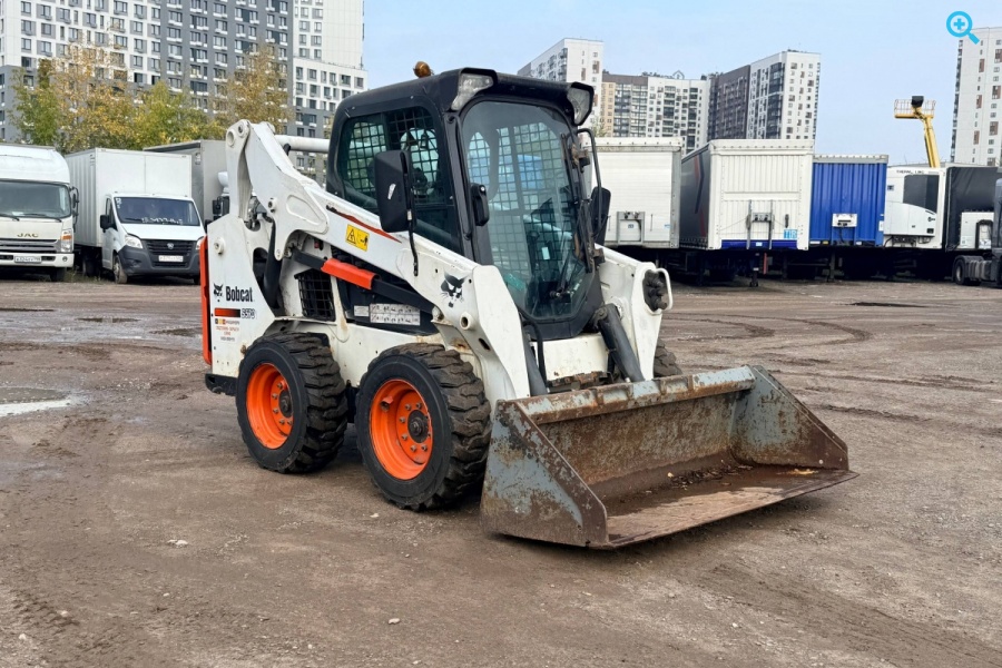 BOBCAT S570 (колёсный)