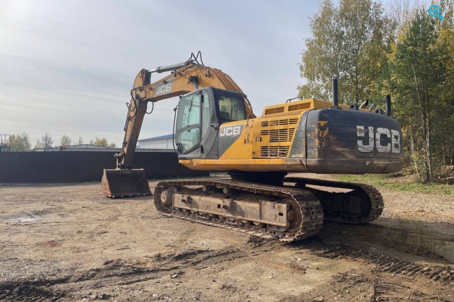 JCB JS 330LC T2