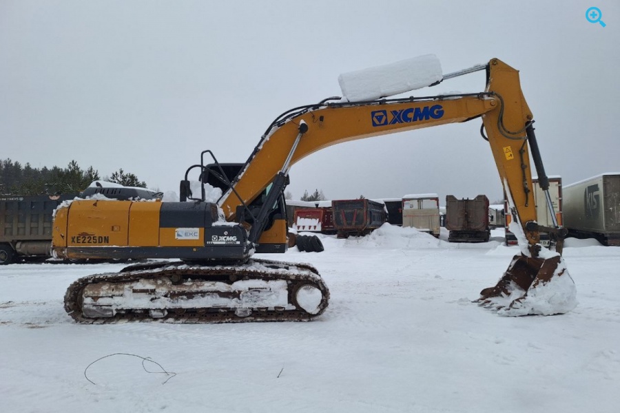 экскаватор XCMG XE225DN