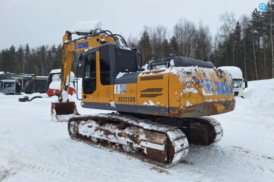 экскаватор XCMG XE225DN