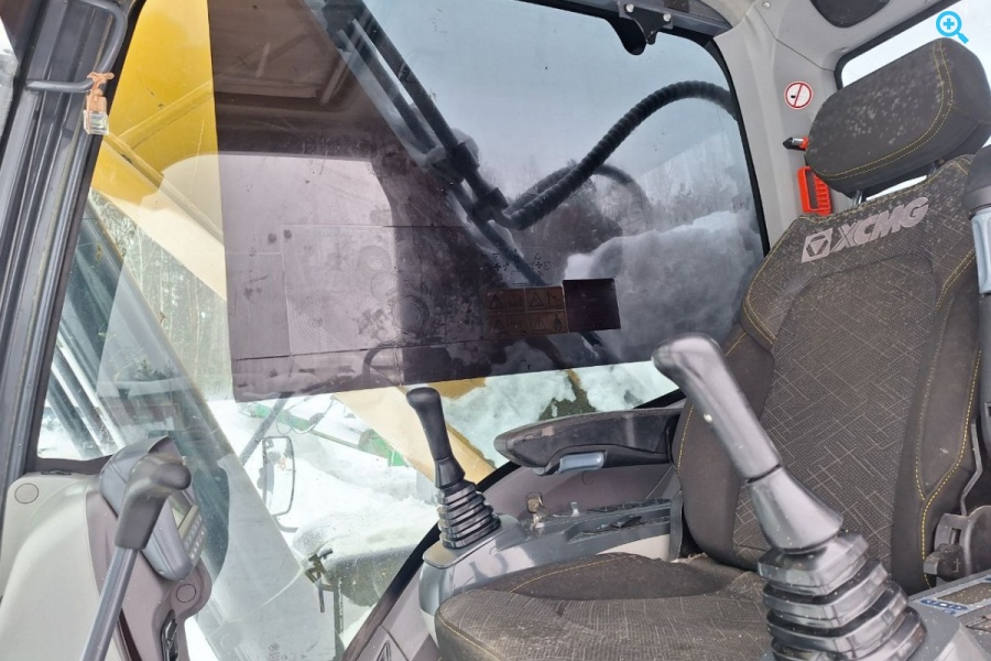 экскаватор XCMG XE225DN