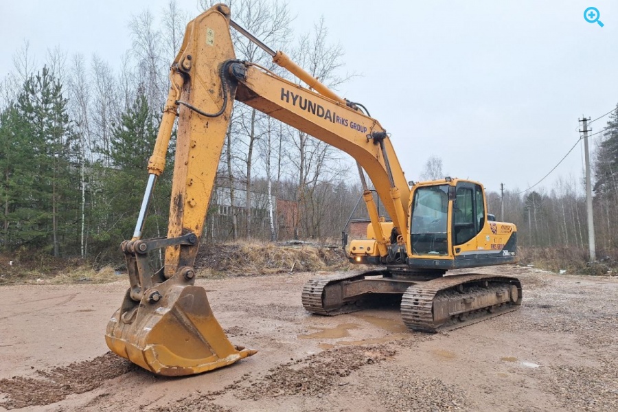 Гусеничный экскаватор Hyundai R260LC-9S