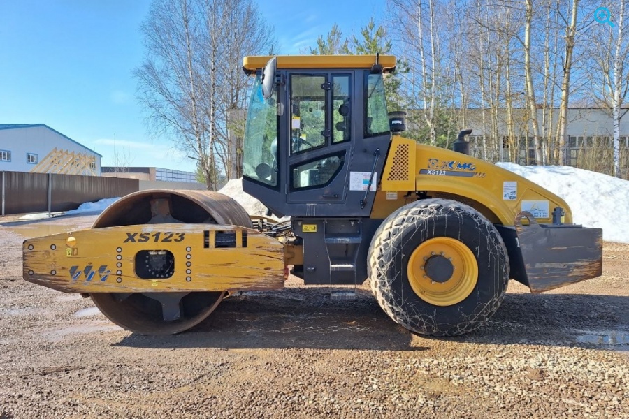 XCMG XS123