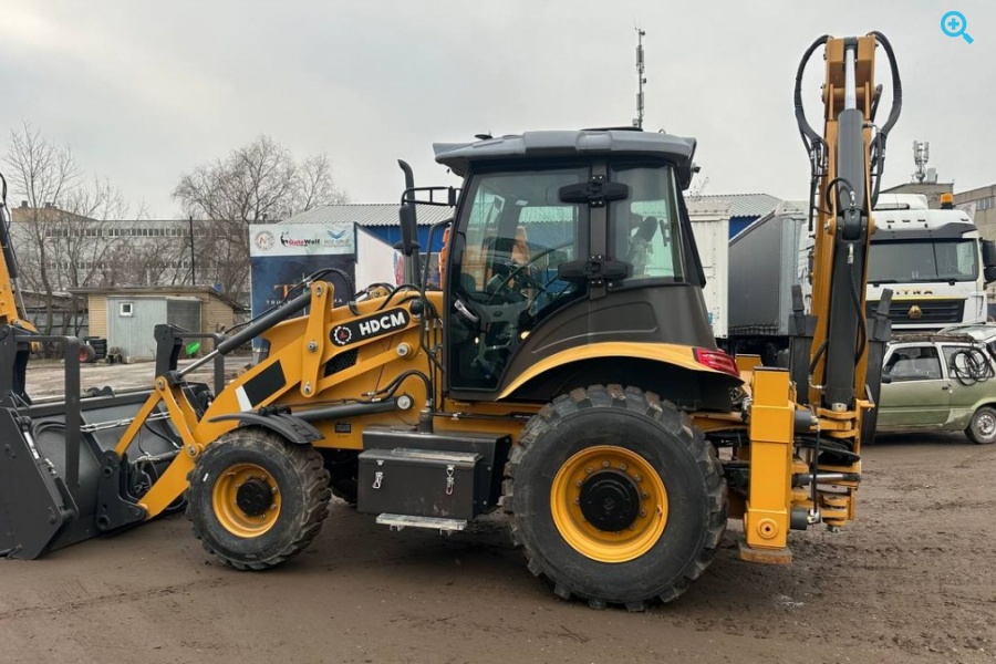 Экскаватор-погрузчик HDCM 3TX
