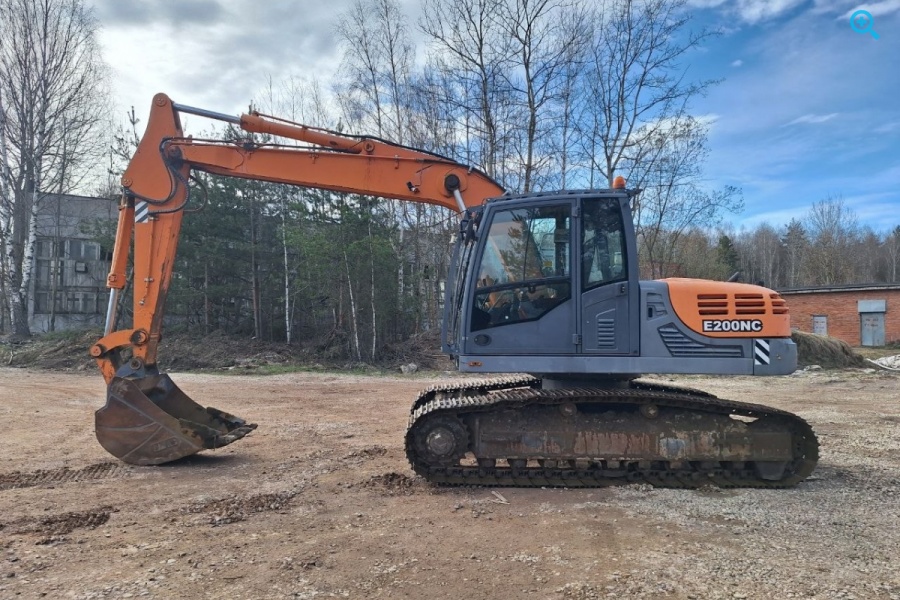 UMG E200NC