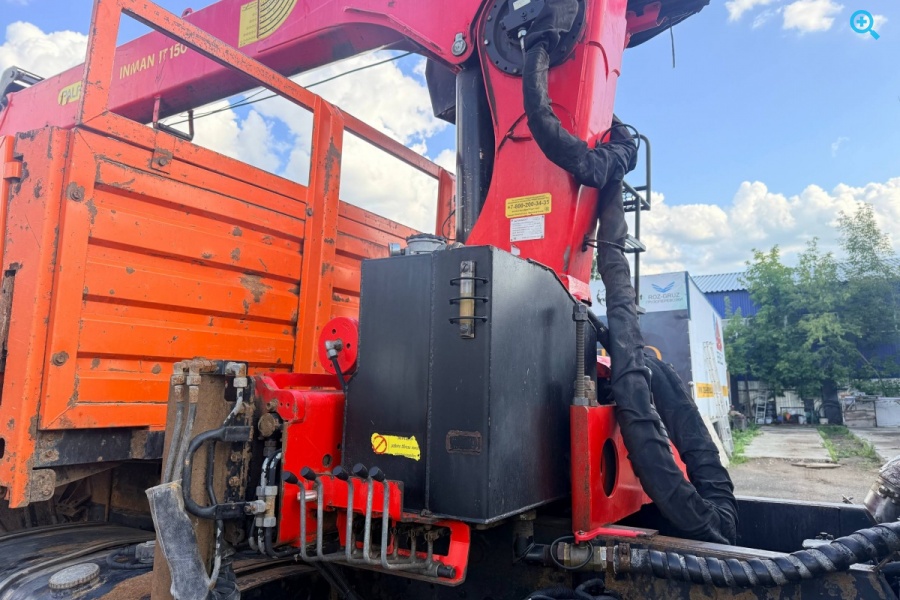 КАМАЗ-43118 оснащенный КМУ PALFINGER INMAN IT150.