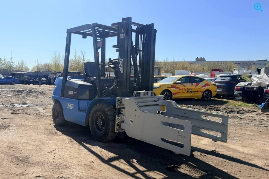 погрузчик TRF D20-3X5