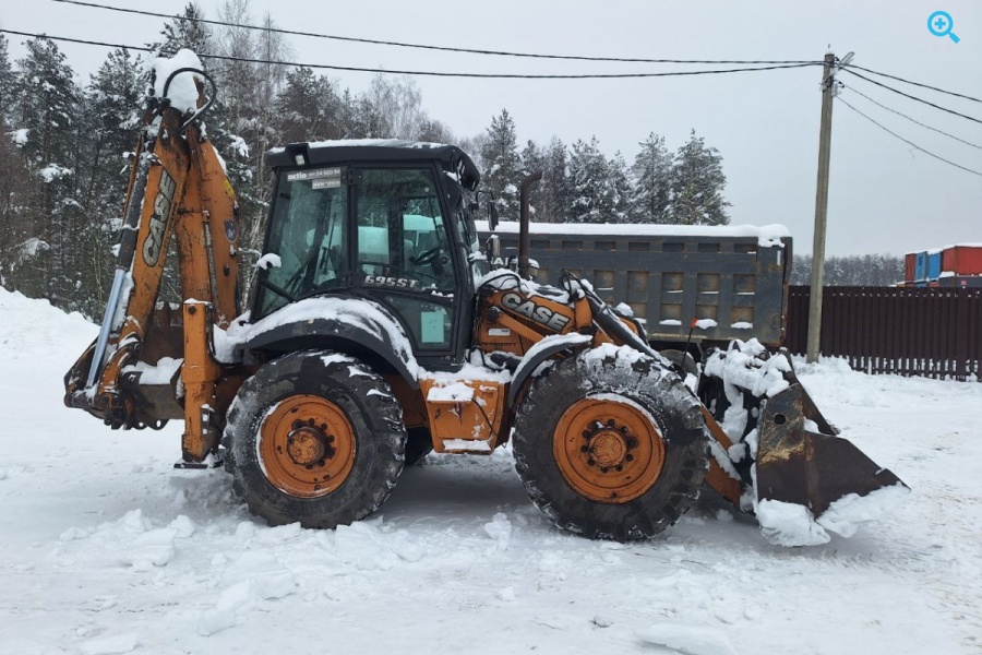 Экскаватор-погрузчик Case 695ST