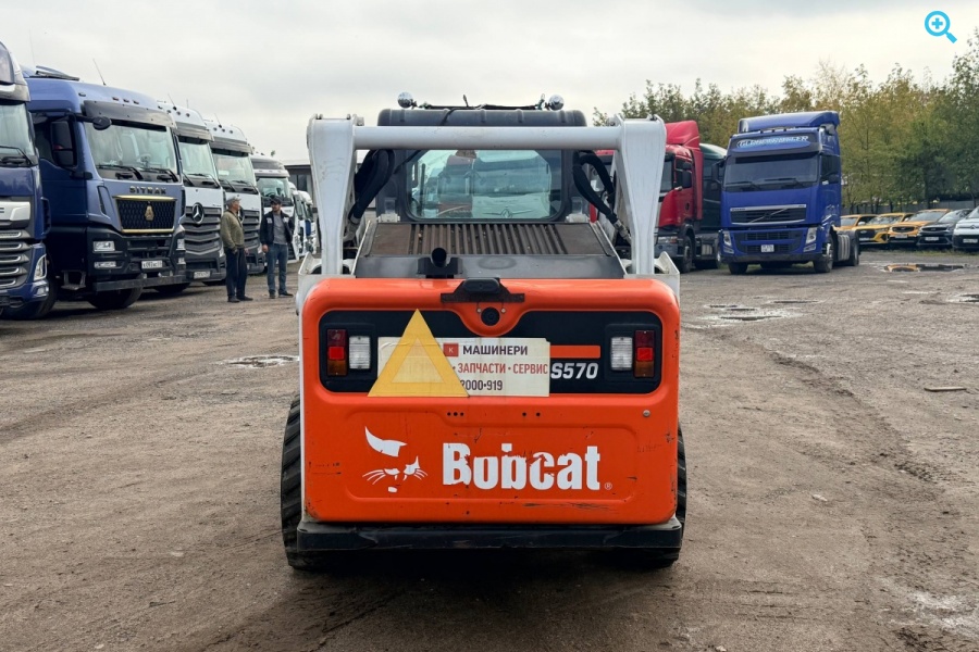 BOBCAT S570 (колёсный)