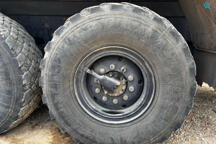 Полноприводный КАМАЗ-43118 с бурильно-крановой установкой Soosan SCS 866