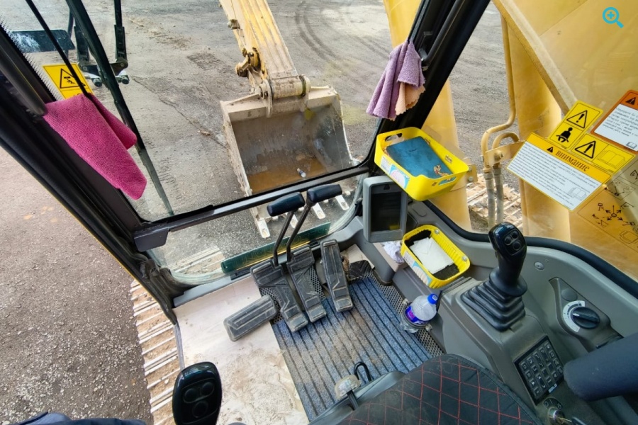 Экскаватор гусеничный LGCE E6255F