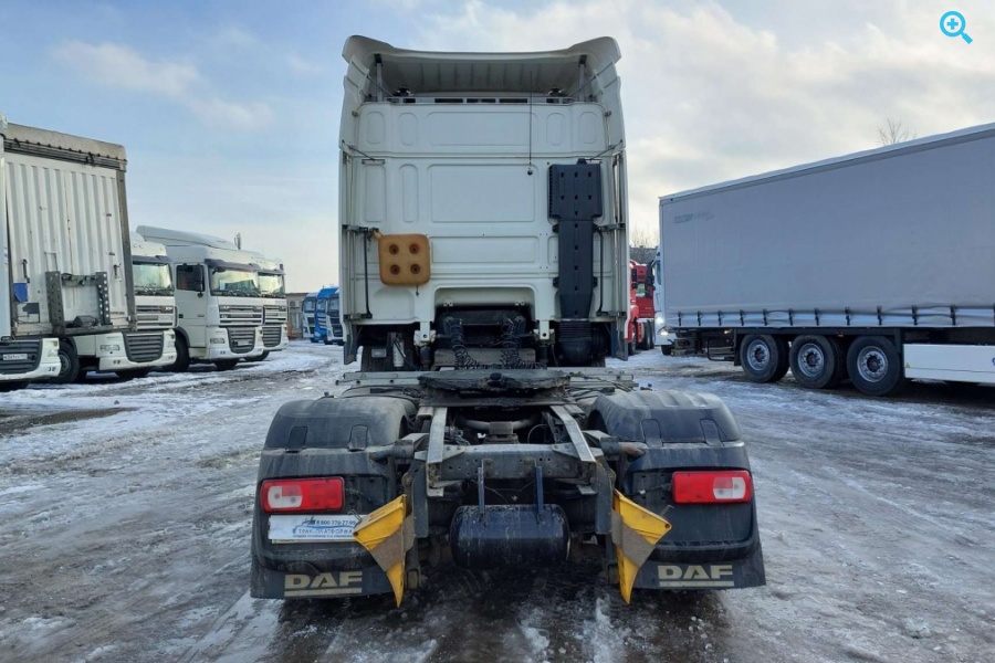 Седельный тягач DAF XF105.460