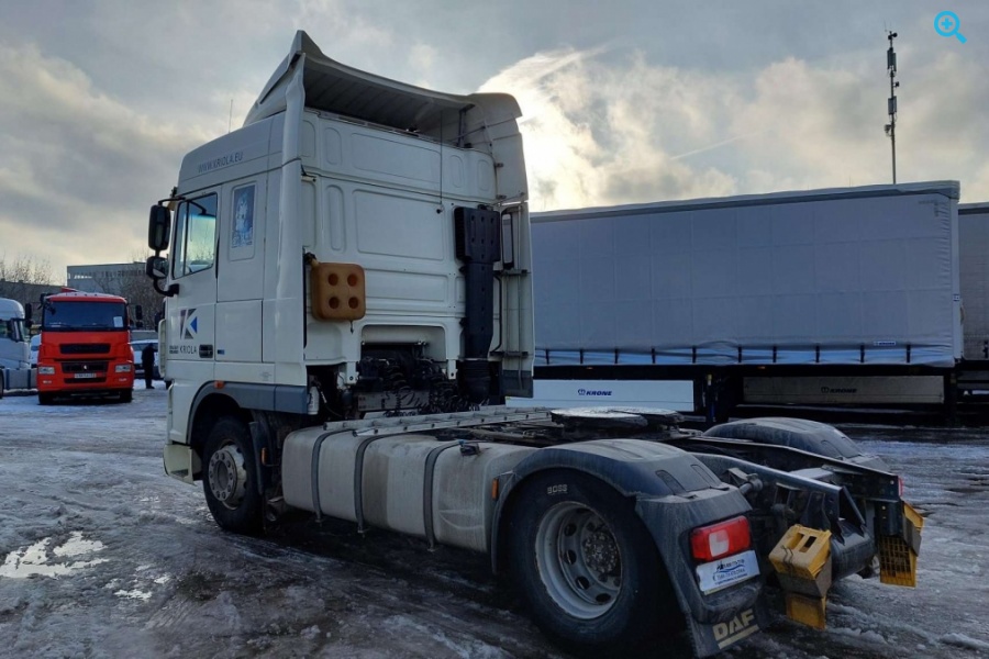Седельный тягач DAF XF105.460