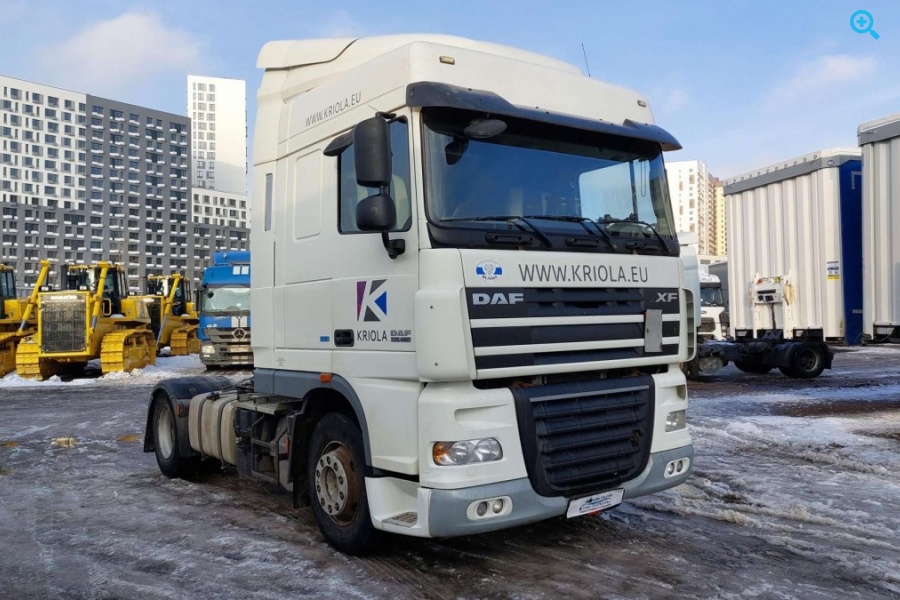 Седельный тягач DAF XF105.460