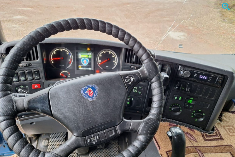 SCANIA P360 LA4X2HNA