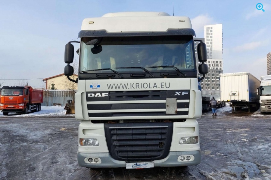 Седельный тягач DAF XF105.460