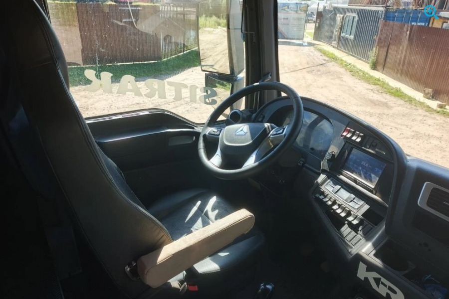 SITRAK C7H