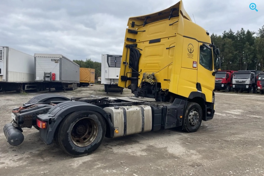 Renault T 4Х2