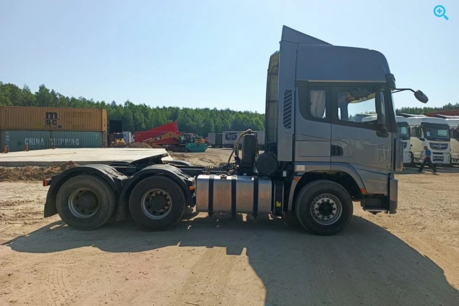 SHACMAN SX42584V324 6х4