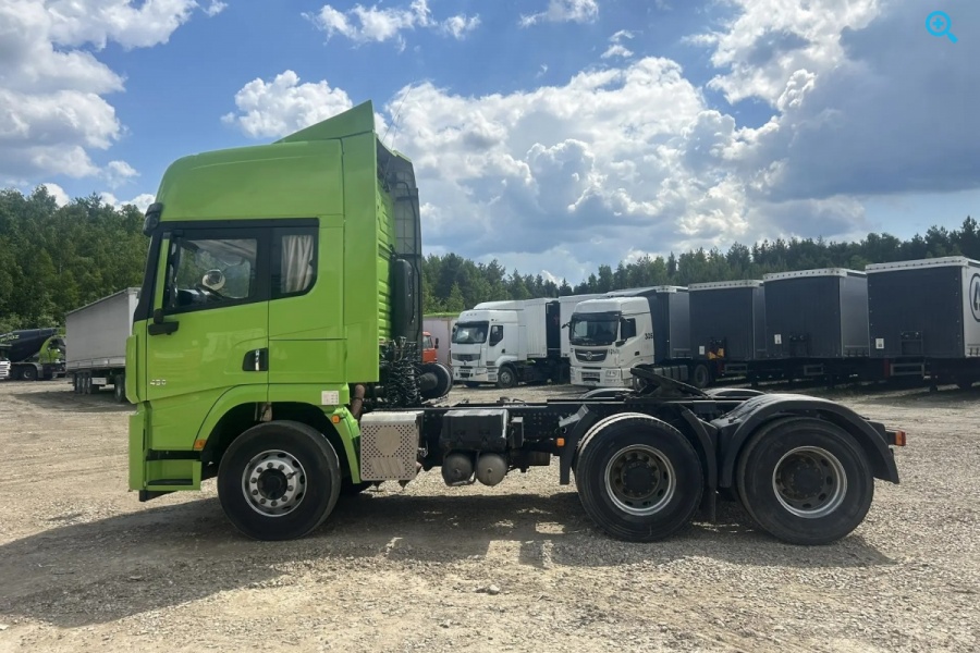 Shacman SX42584V324