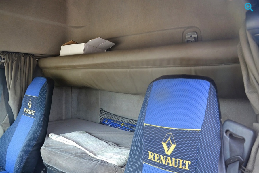 Renault Premium 440.19T