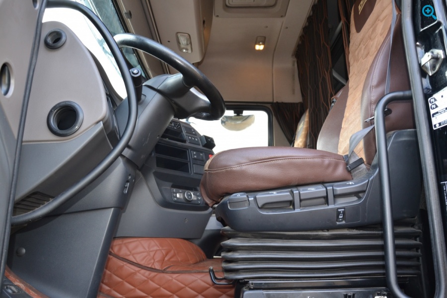 Седельный тягач DAF XF 106.480