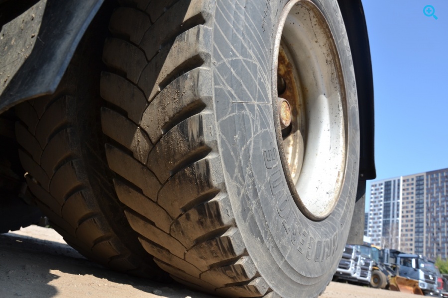 Седельный тягач SCANIA Р400СA6*4HSА