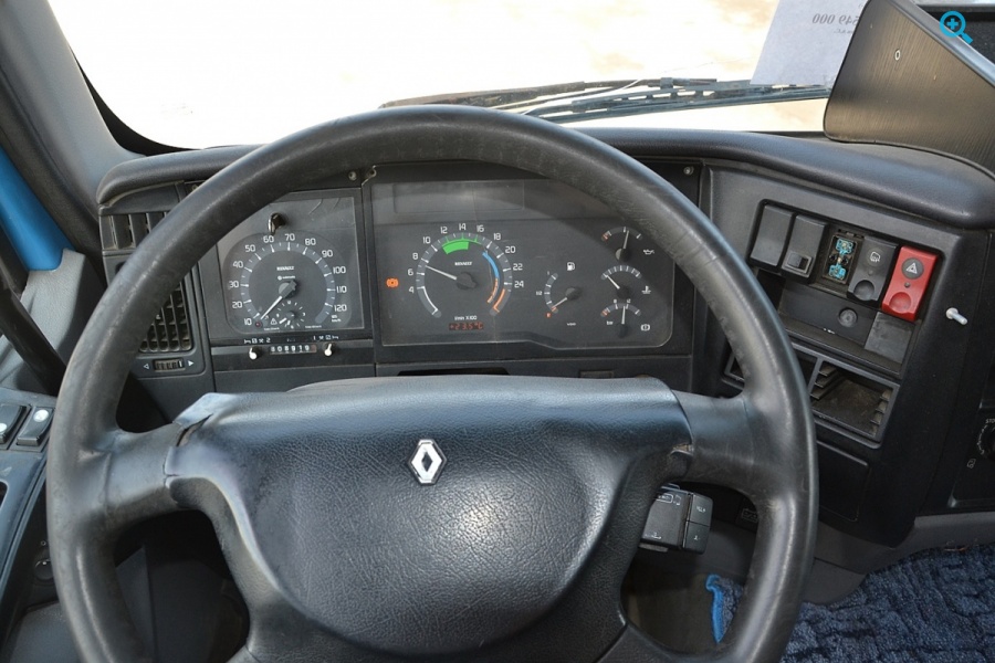 Renault Premium 420DCI