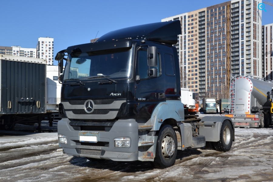 Седельный тягач Mercedes-Benz Axor 1836LS