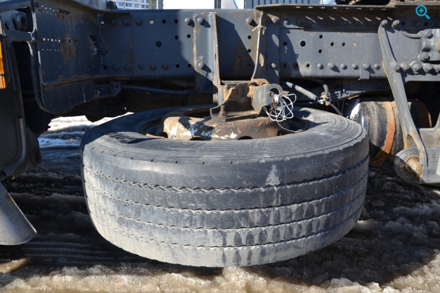 Седельный тягач Mercedes-Benz Axor 1836LS